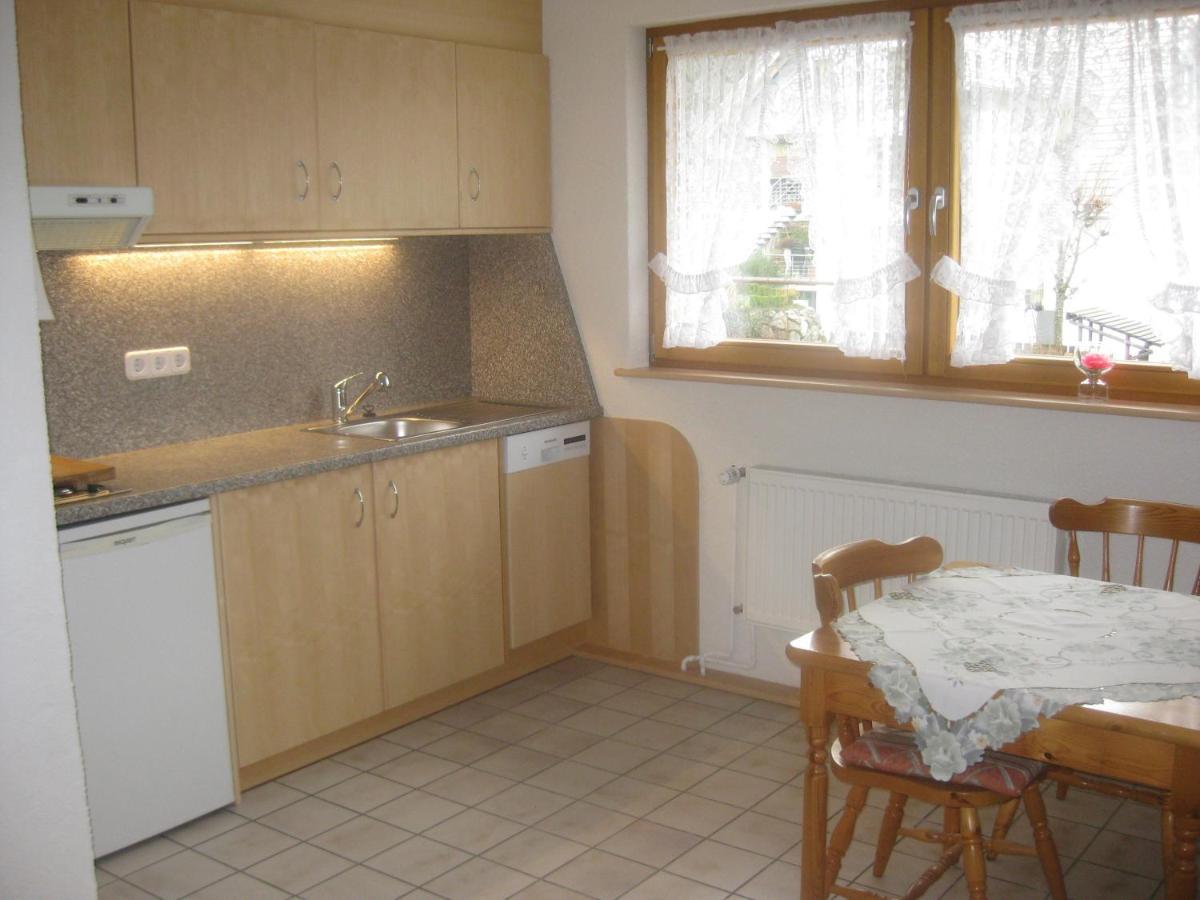 شقة Schwarzwaldhaus Simmelehof لينزكريش الغرفة الصورة